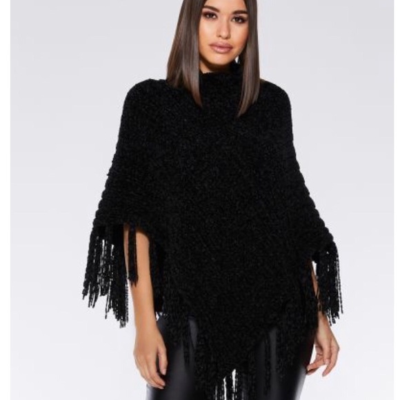 Mini knit Poncho - Picture 1 of 7